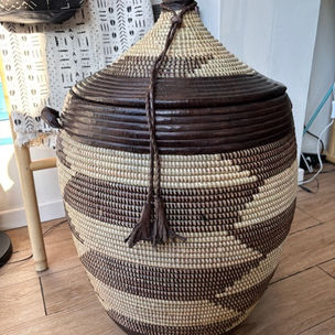 Cesto senegalese con pelle