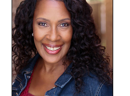 Headshot (2)(1) (1) (1)_edited.jpg