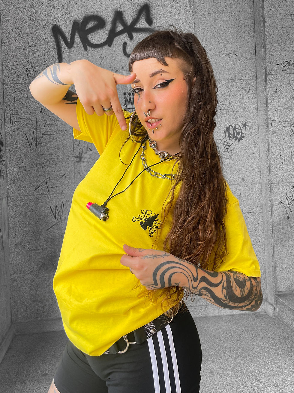 Miniatura: Camiseta amarilla