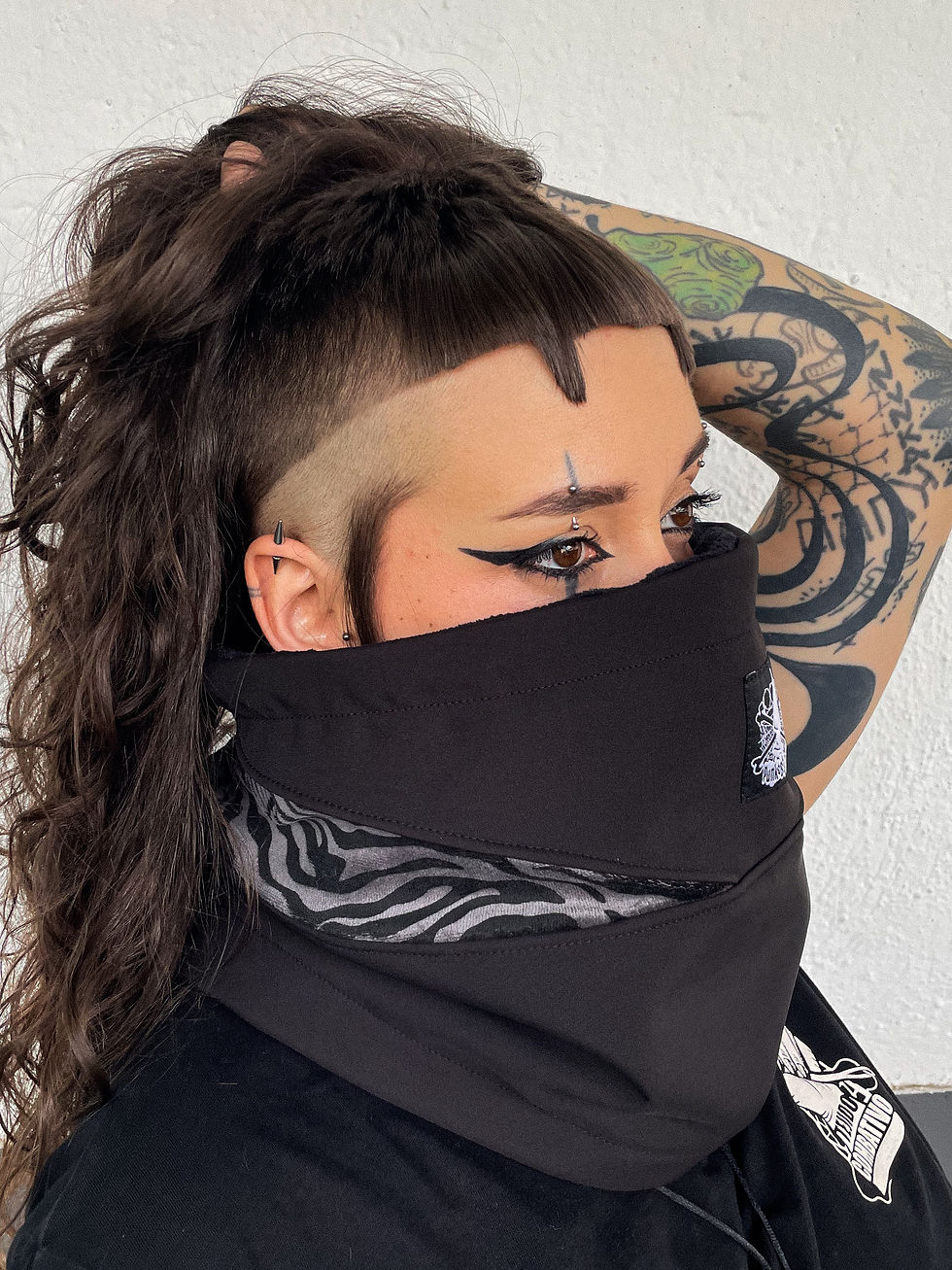 Thumbnail: Cuello BANDANA lateral
