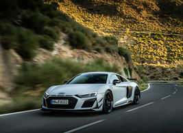 新款Audi R8 Coupé V10 GT RWD