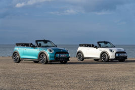 MINI Convertible Seaside Edition 30周年特別版