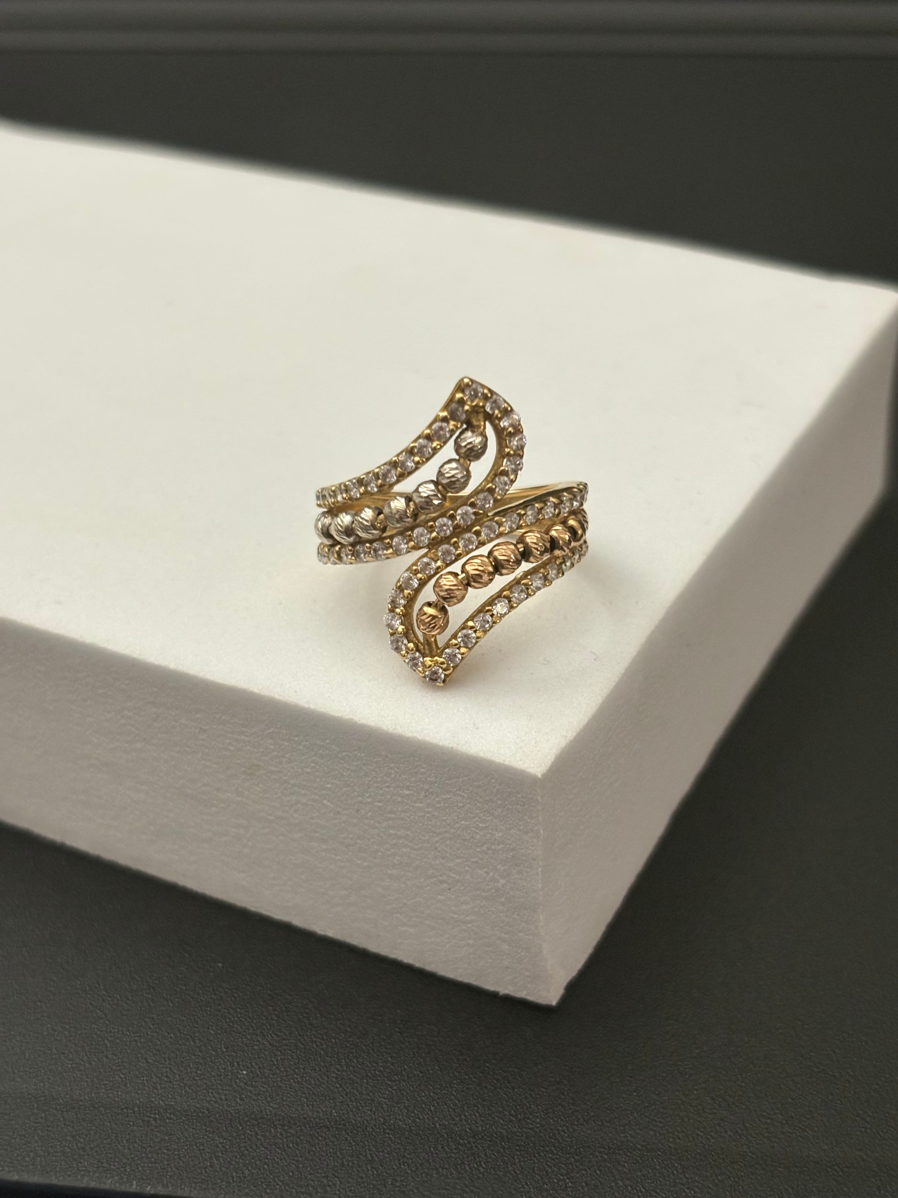 Size 6 Ring with Touch of white and rose gold