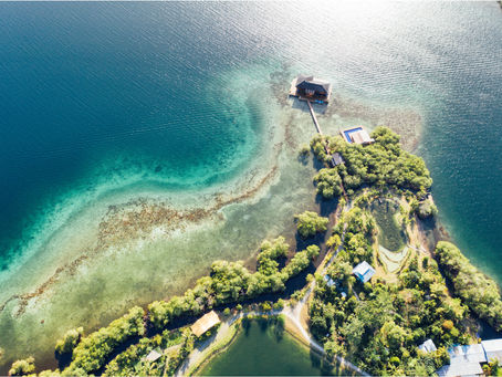 Beach Lovers at Sweet Bocas