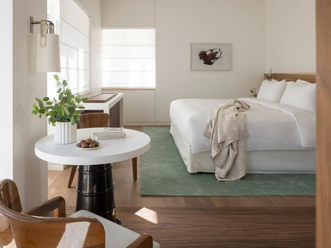 R48 Hotel and Garden, Tel Aviv