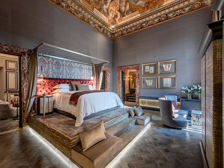 Sleeping in the Pope’s Room ~ The Robb Report