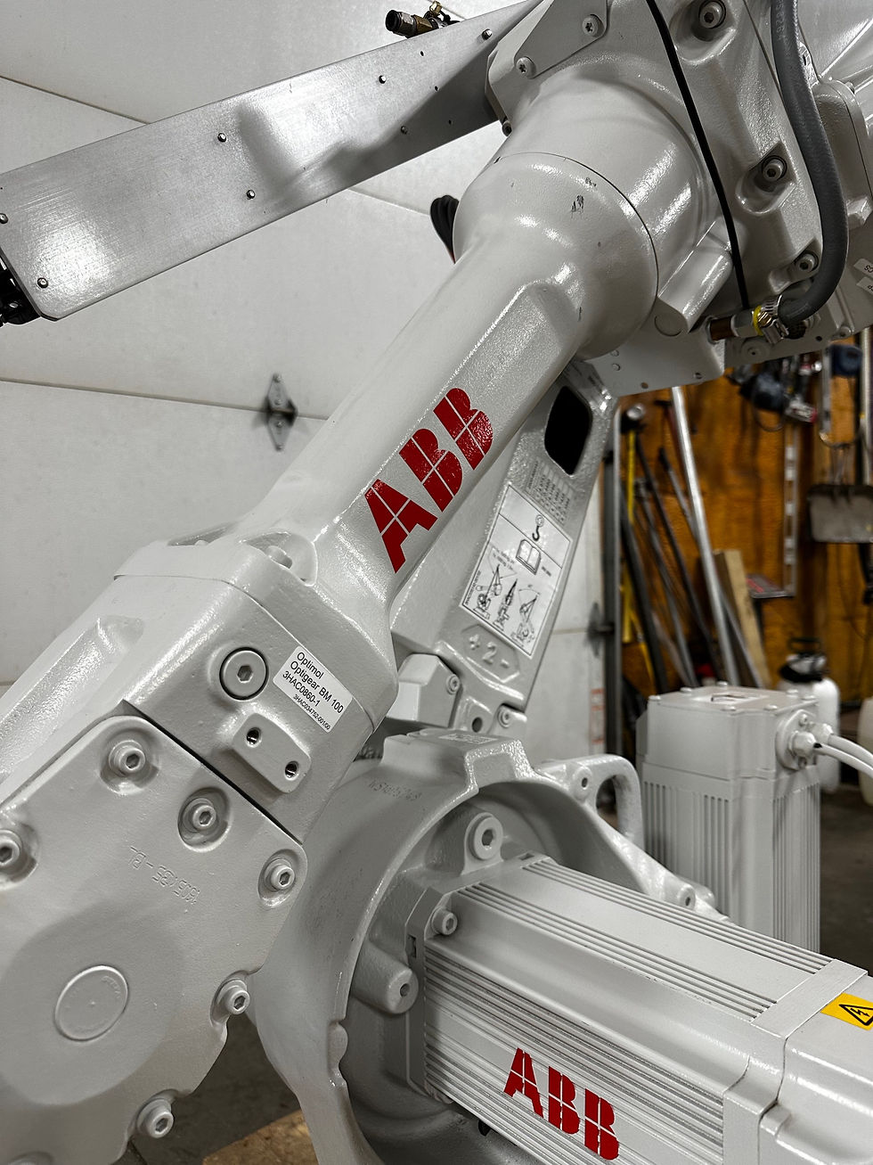 Thumbnail: ABB Robot