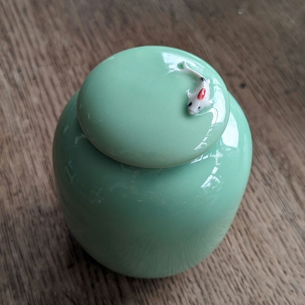 Miniature : Boîte à thé en porcelaine céladon  
