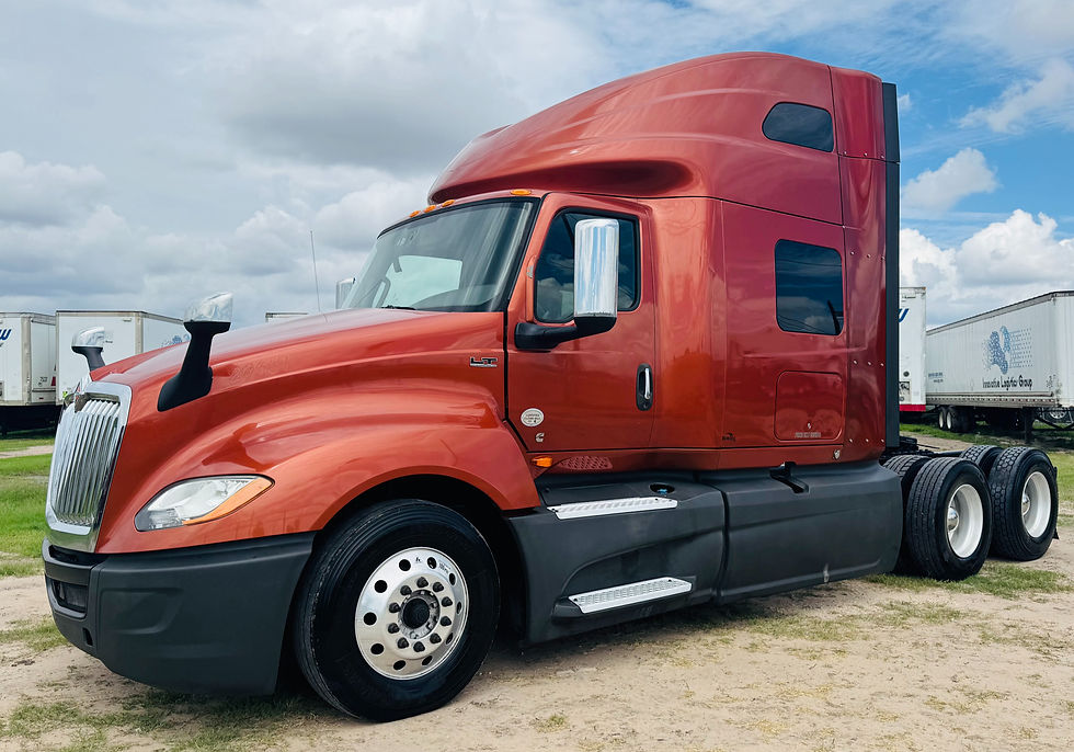 2019 INTERNATIONAL LT