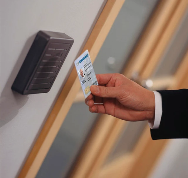 how to choose the right door access control system cardlock how to choose the