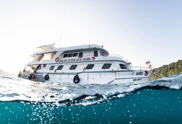 MV Lapat (Similan day trip & overnight liveaboard)