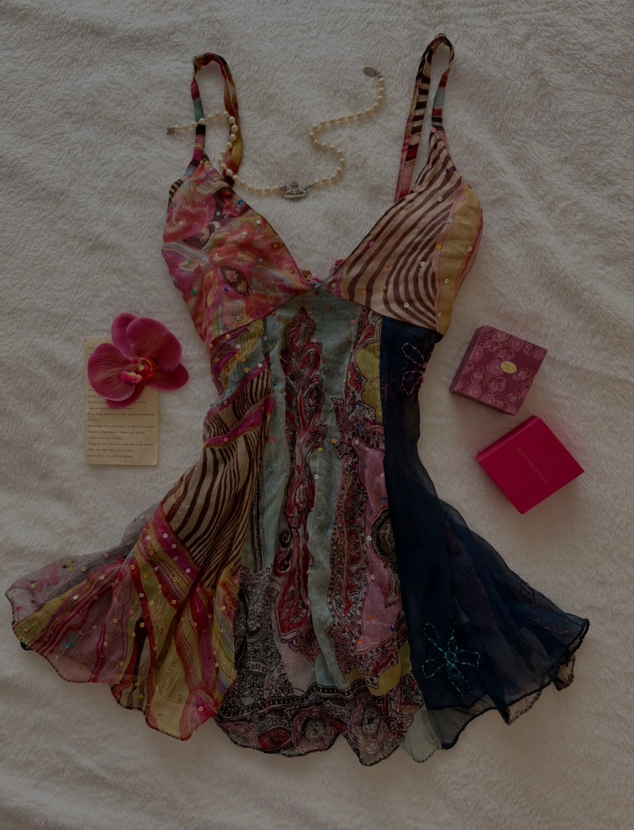 ❀ True Vintage Whimsy Chest-Flattering Mystic Cami ❀