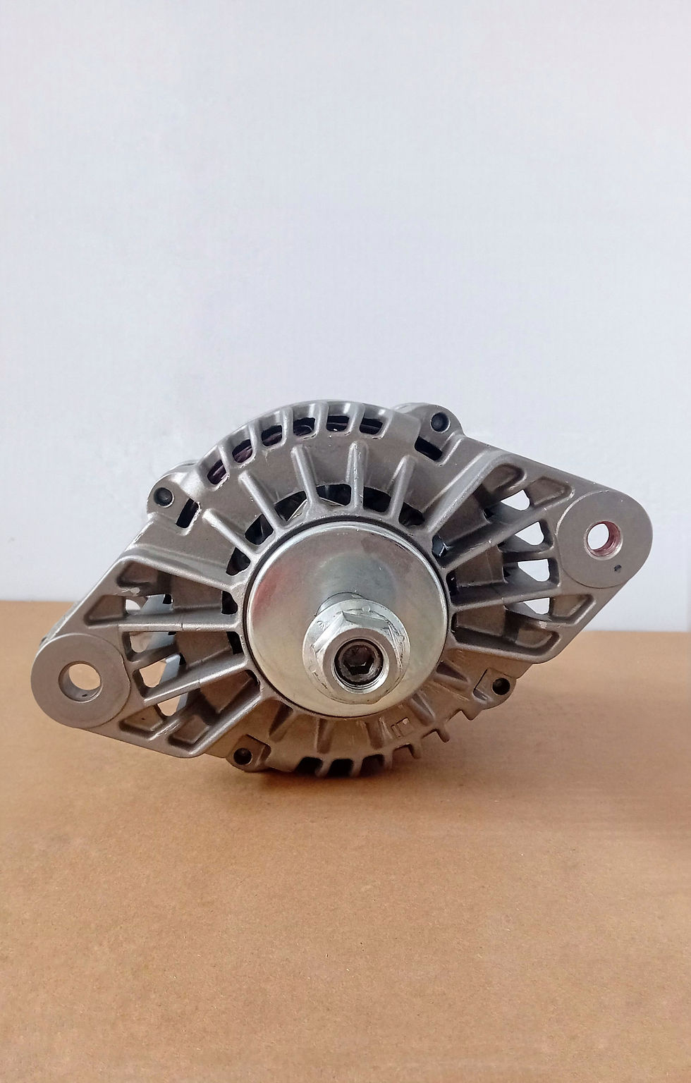 Miniatura: 8600504 Alternador