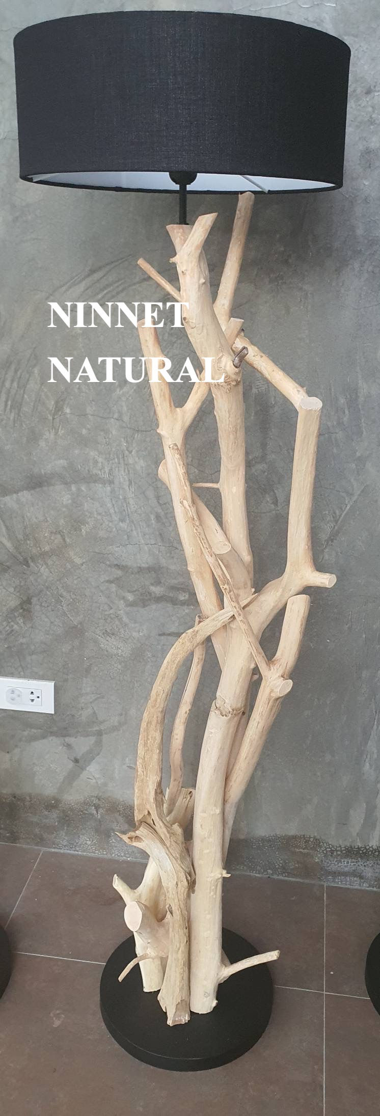 Thumbnail: Natural tree lamp