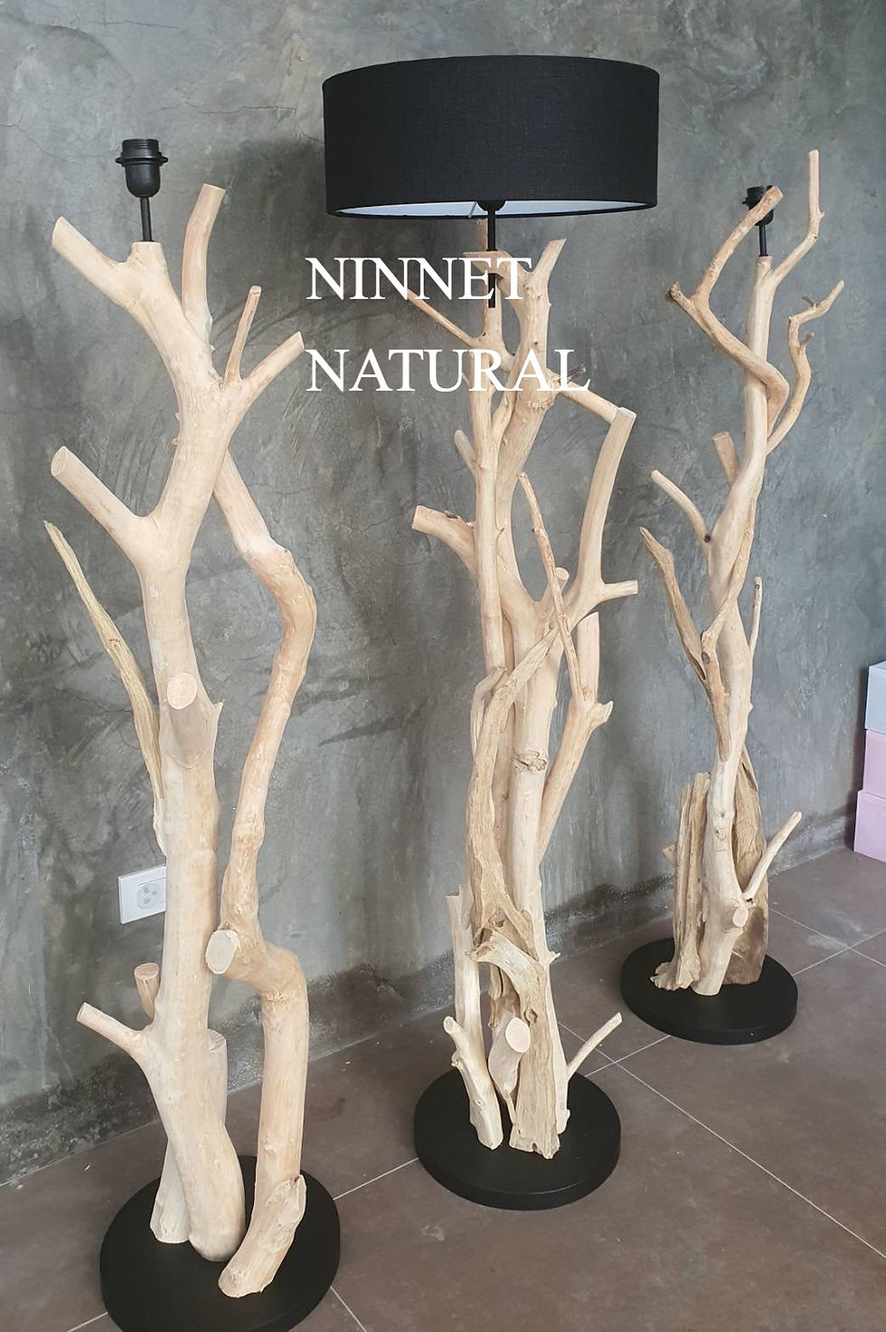 Thumbnail: Natural tree lamp