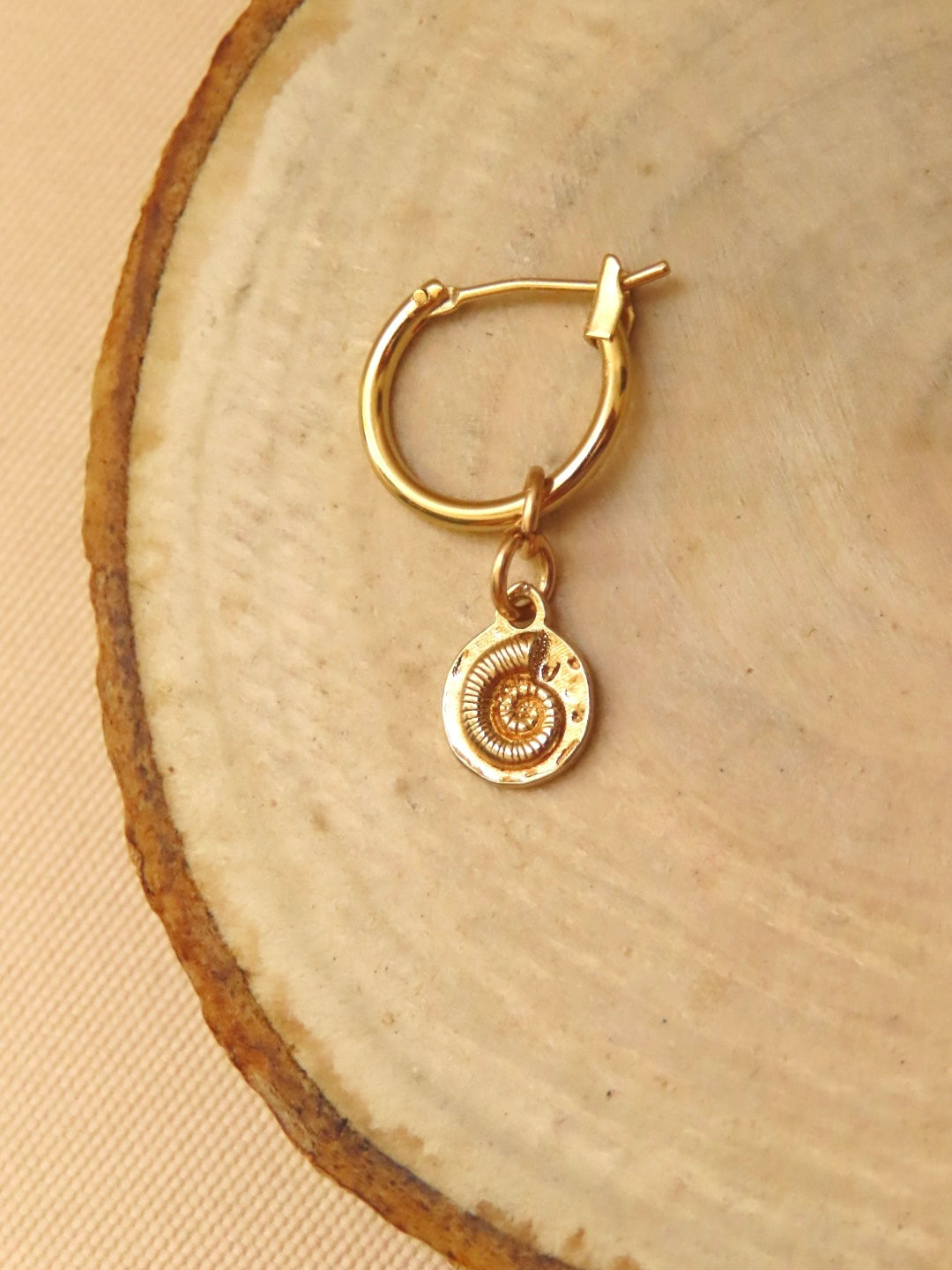 Andrea Flat Earring - Single