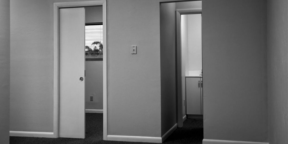 Sliding Wardrobe Door Repair in Melbourne