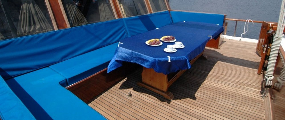 Sunworld 8 gulet bow seating area and cushioned sun pads