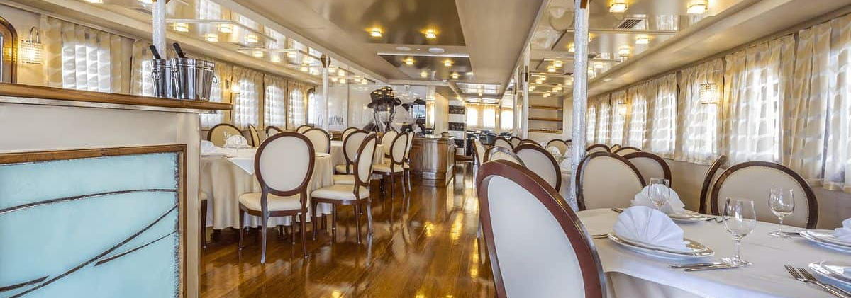 Modern Interior Saloon and Bar Area Gulet Casablanca