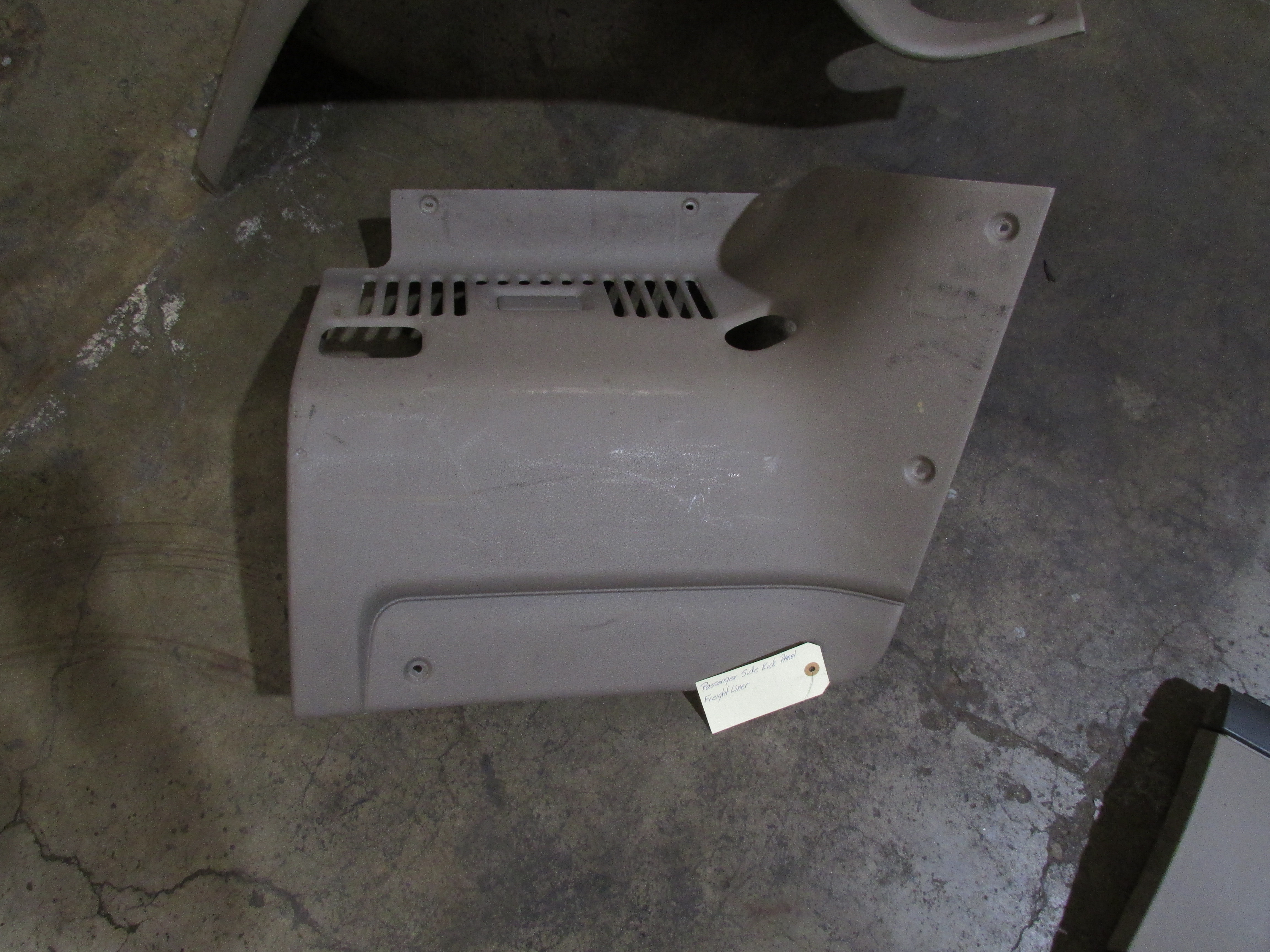 Passanger Side Kick Panel (Freightliner)