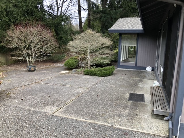 American Rose Garden - Landscape Maintenance - Bellevue, WA