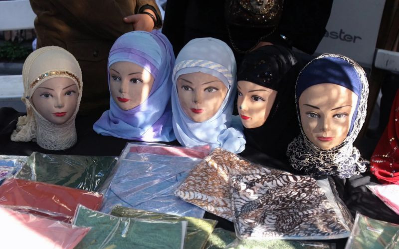 l'irrésistible montée du voile islamique