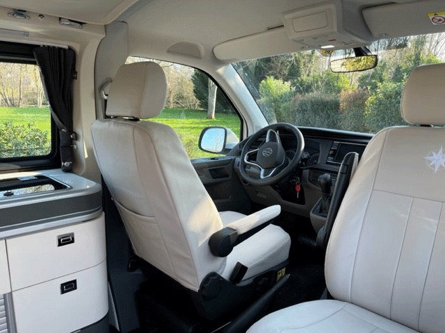 interieur van amenage pour vacances avec voyageo