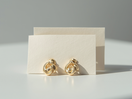 Advantages of Clip-On Earrings: Adding Style and Comfort