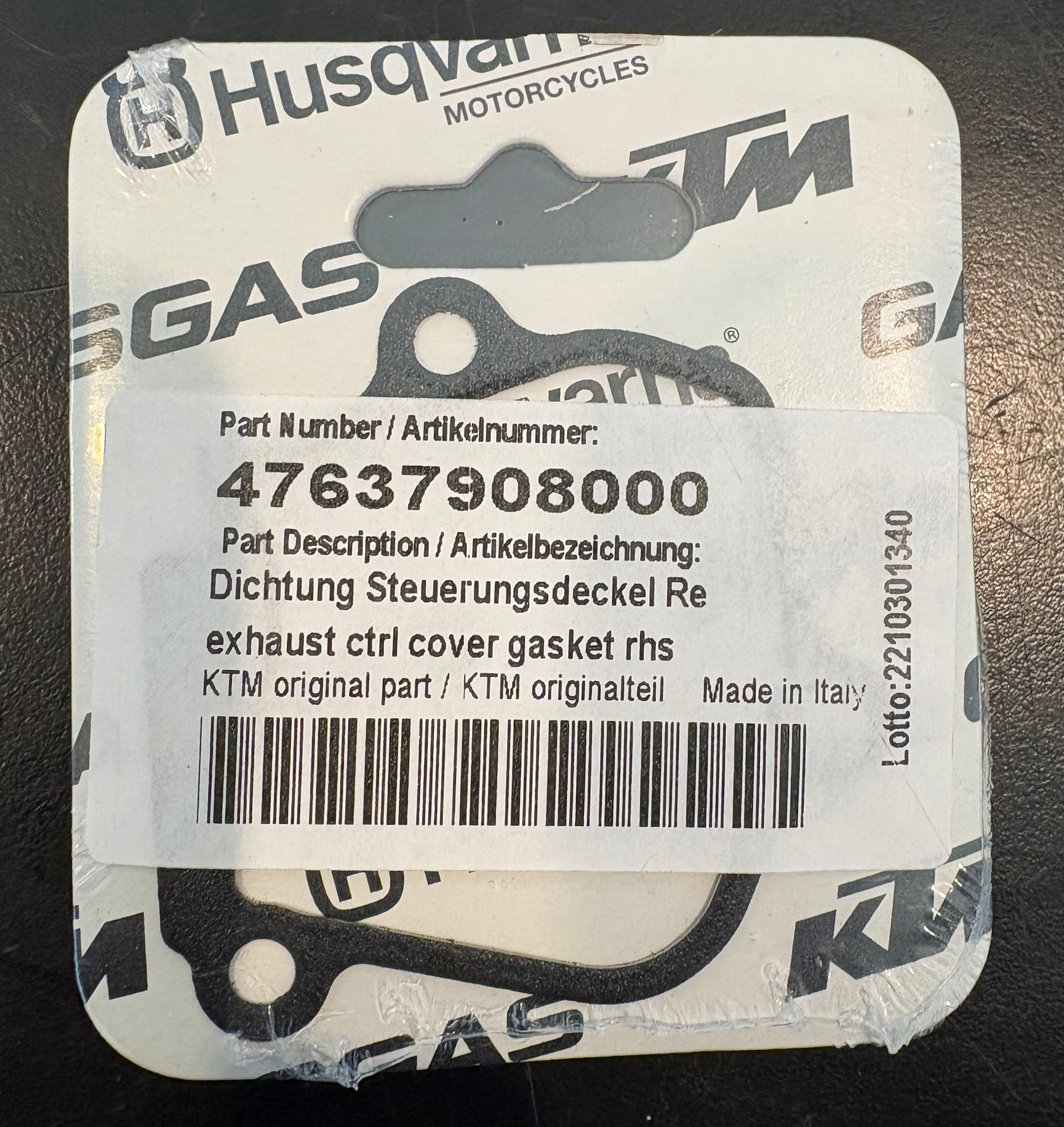 47637908000 18'-26' KTM / Husqvarna / GASGAS105 RH PV Cover Gasket