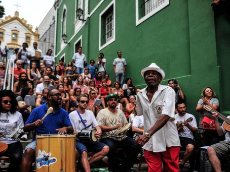 ANDANDO PELA CIDADE TAMBÉM SE APRENDE!