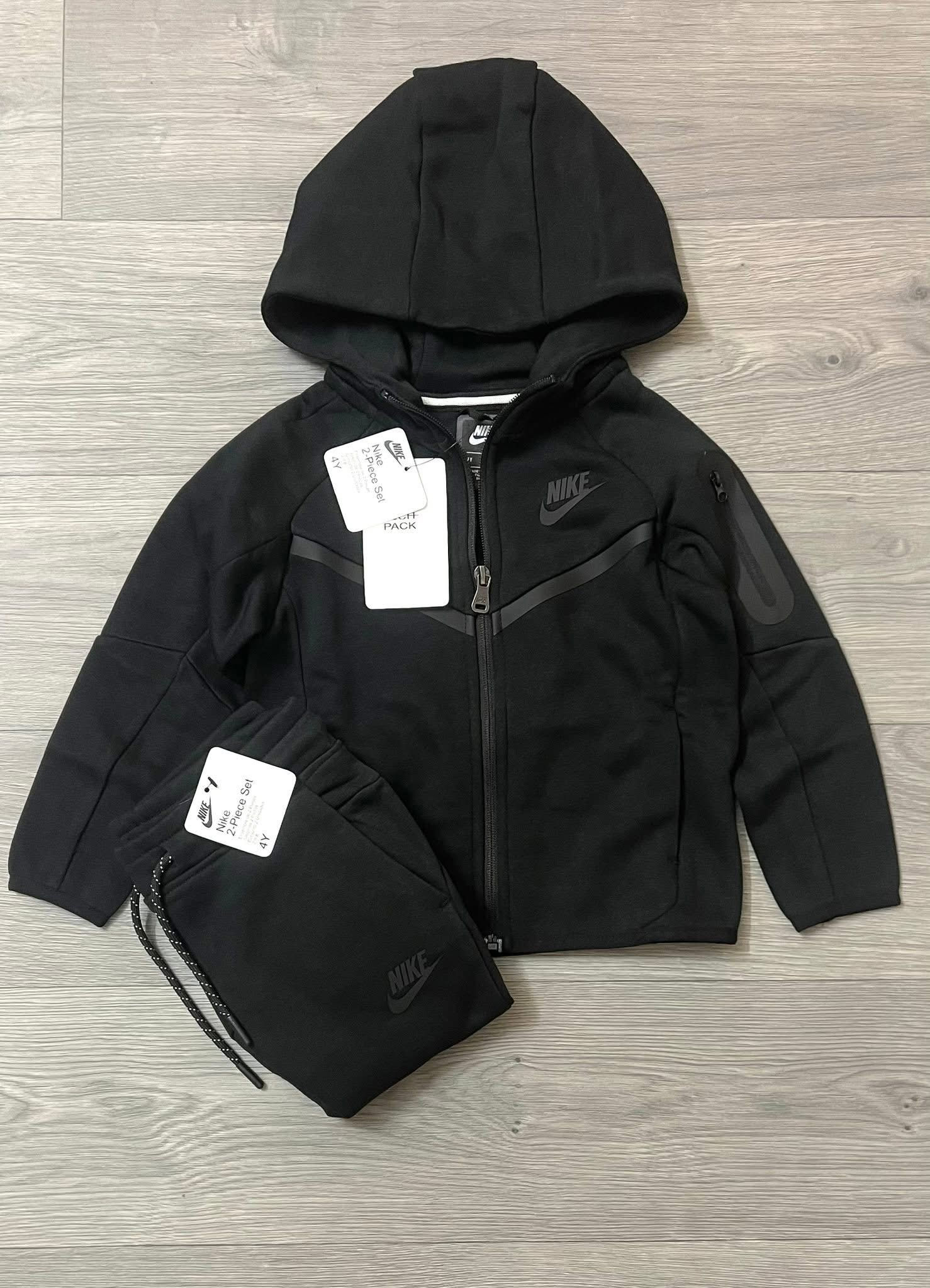Kids Nike Tech-Black