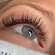 The Devon Lash Dolls lash extensions classic