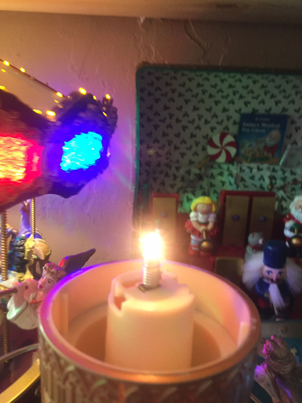Thumbnail: Mr Christmas Cathedral Table Piece OR Tree Top Bulb Kit.