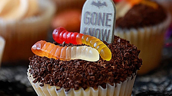 Dirt Cup Cupcake