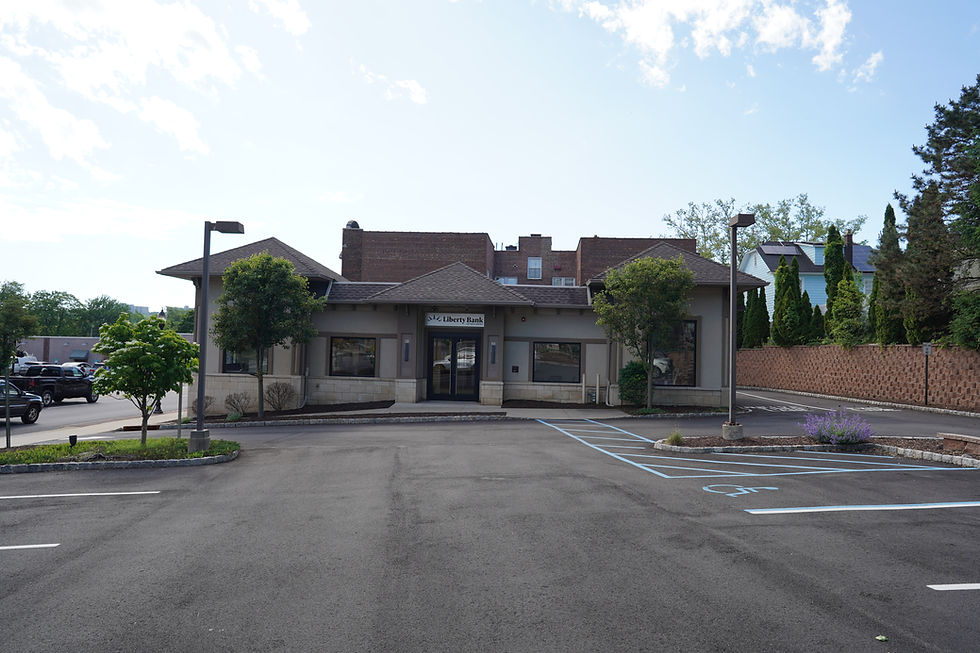 725 Bloomfield Ave. Verona, NJ 07044