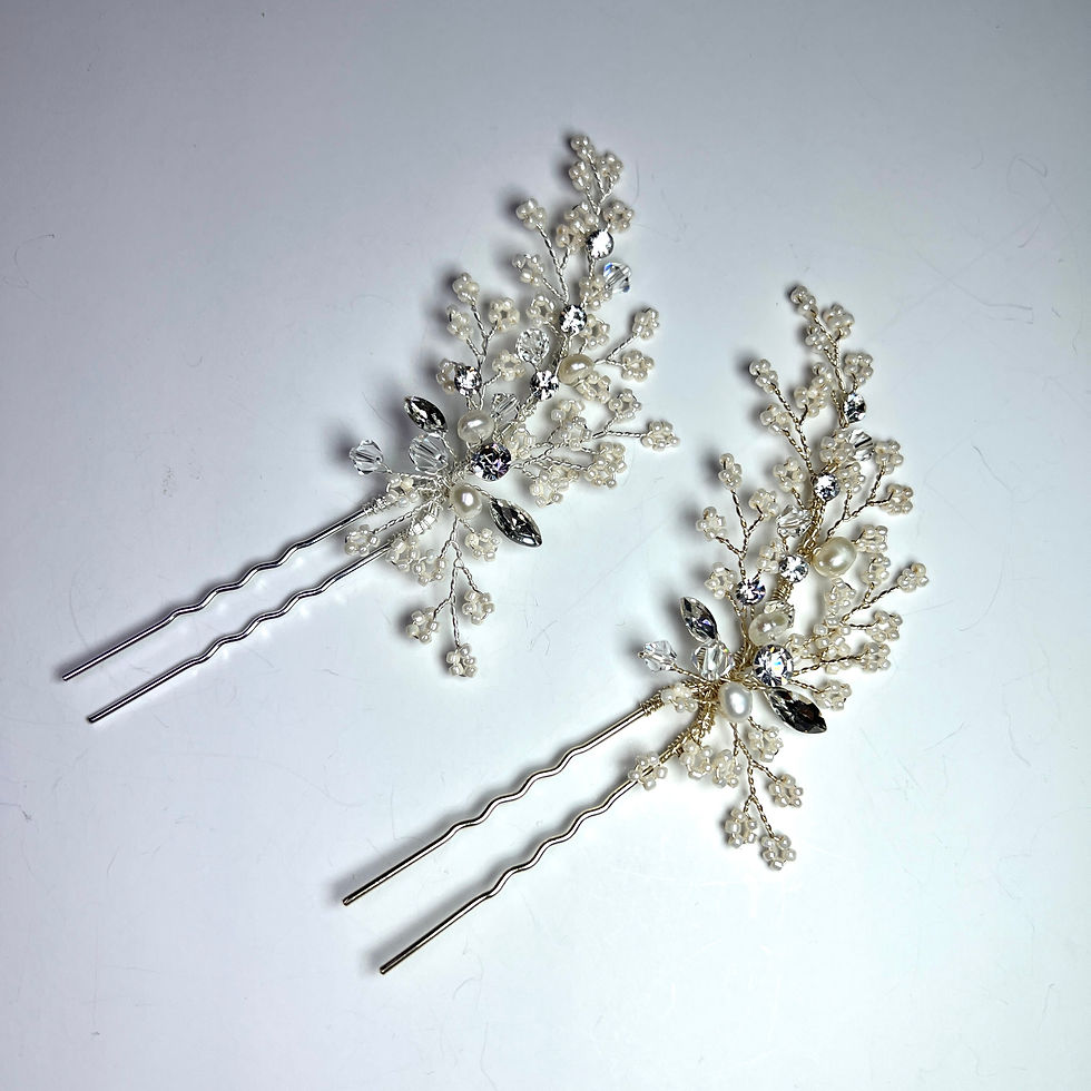 Thumbnail: Snow Blossom Pin