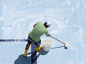 Effective Methods for Cleaning Pool Tile
