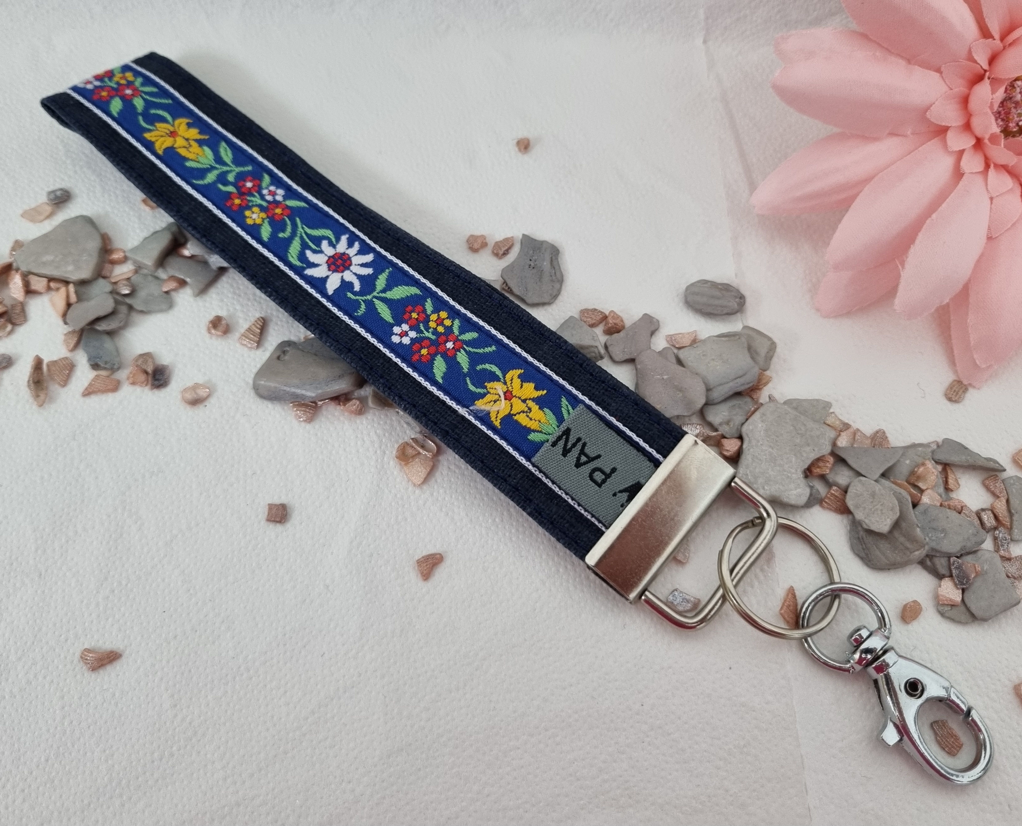 Schlüsselband extra - breit 3cm - Edelweiss bunt marine