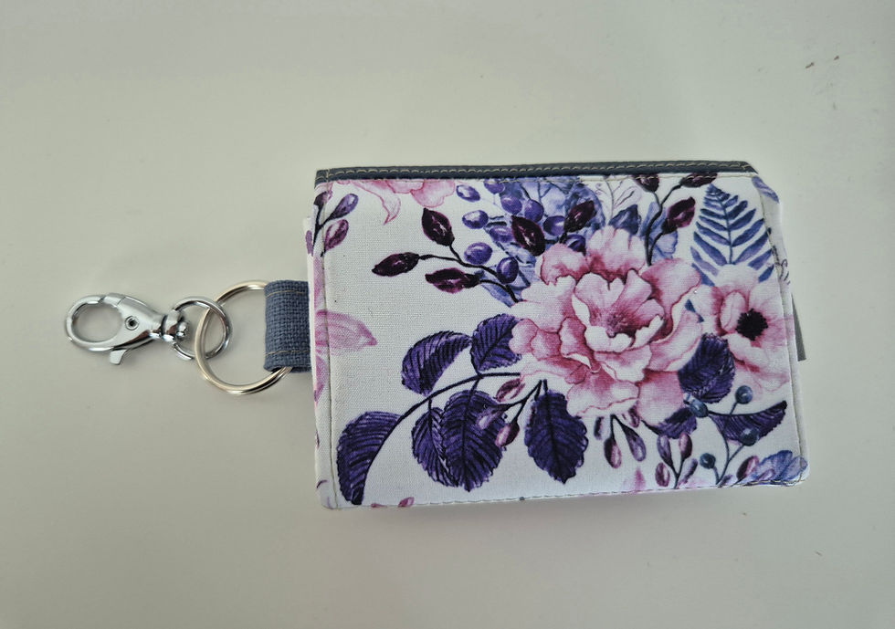 Miniaturbild: Portemonnaie klein 2026 mit Karabiner - Rosen pink-marine