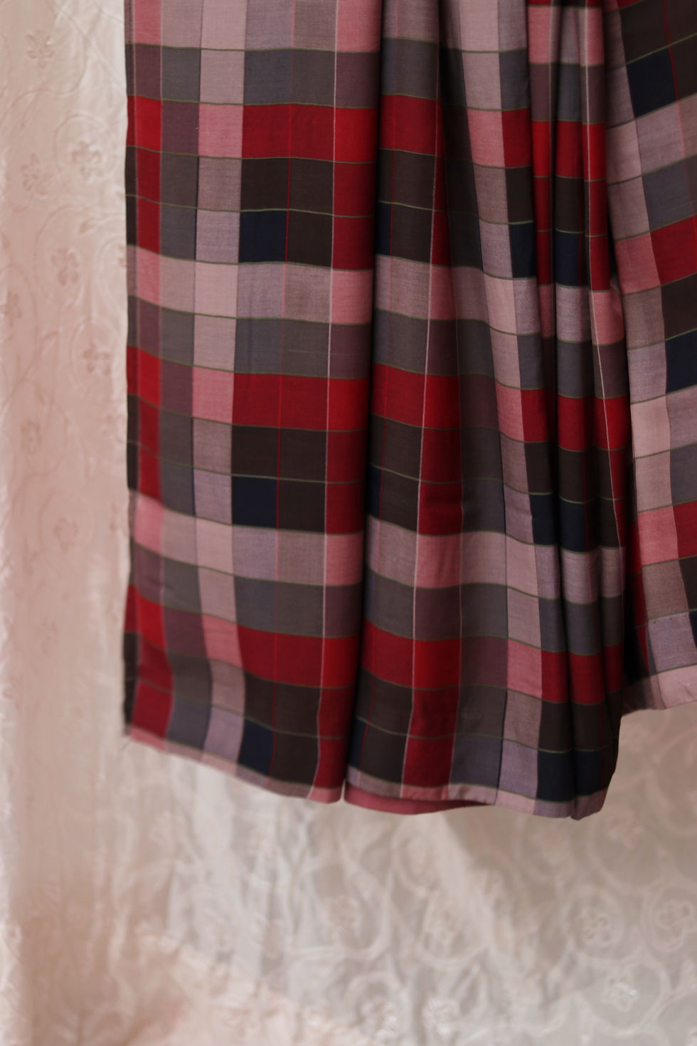 Thumbnail: Squares (Saree)