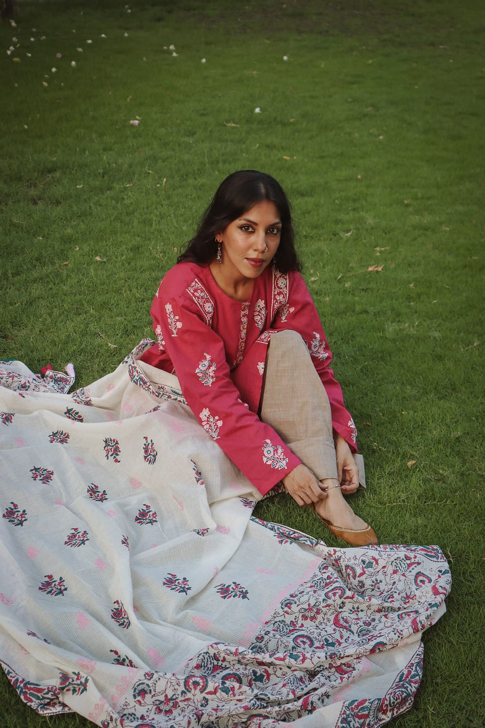 Thumbnail: Phool Dan Kurta
