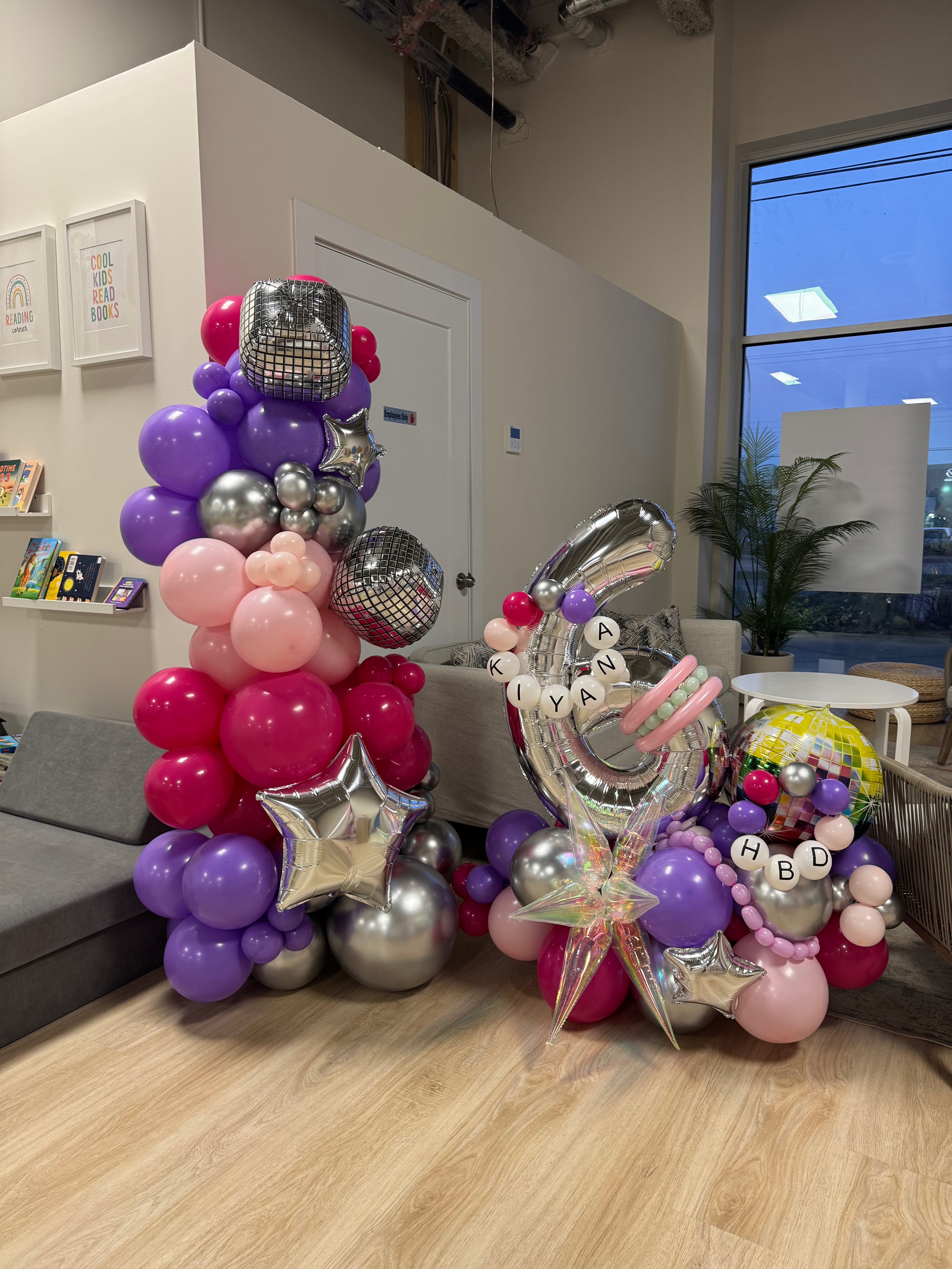 Birthday balloon set Taylor Swift theme