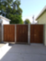 Gate