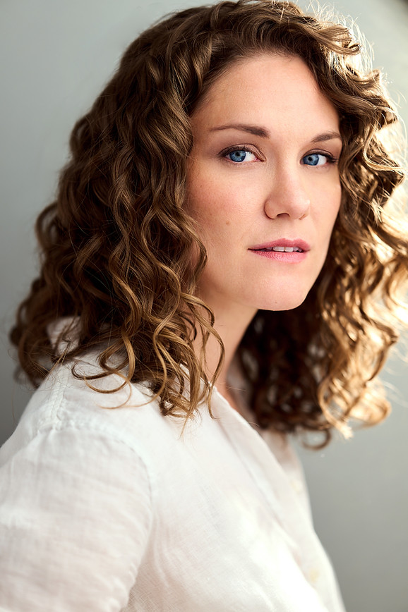 EmelieFaithThompsonHeadshot3.jpg