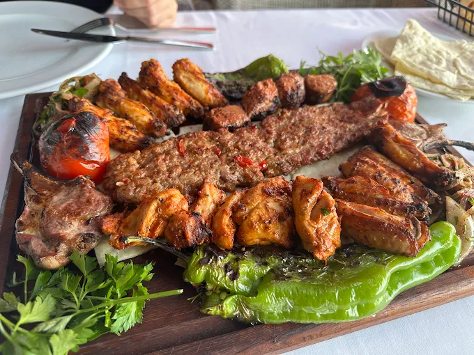 Kartal'ın En İyi Kebap'ı Köz Et Restaurant'ta