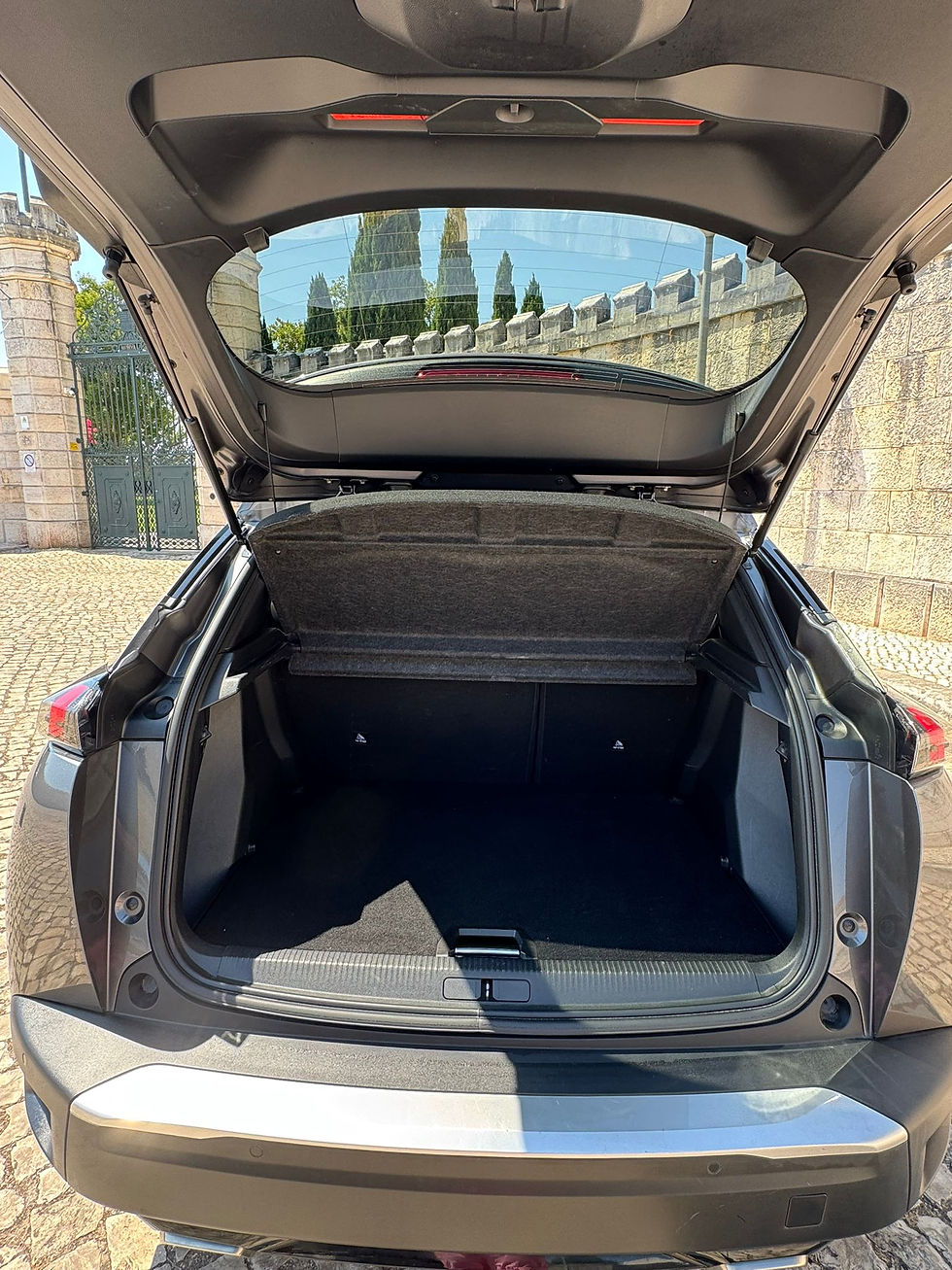 WhatsApp Image 2025-11-24 at 19.37.24.jpeg