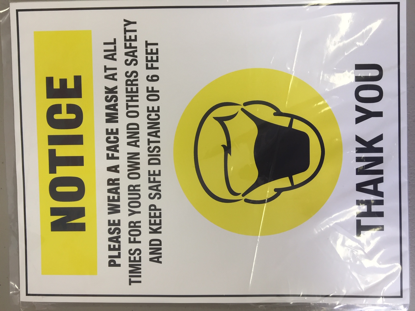 CV919 NOTICE WEAR A MASK AT ALL TIMES