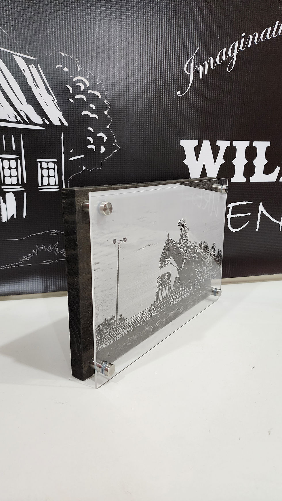 Thumbnail: Photo Acrylic Standoff