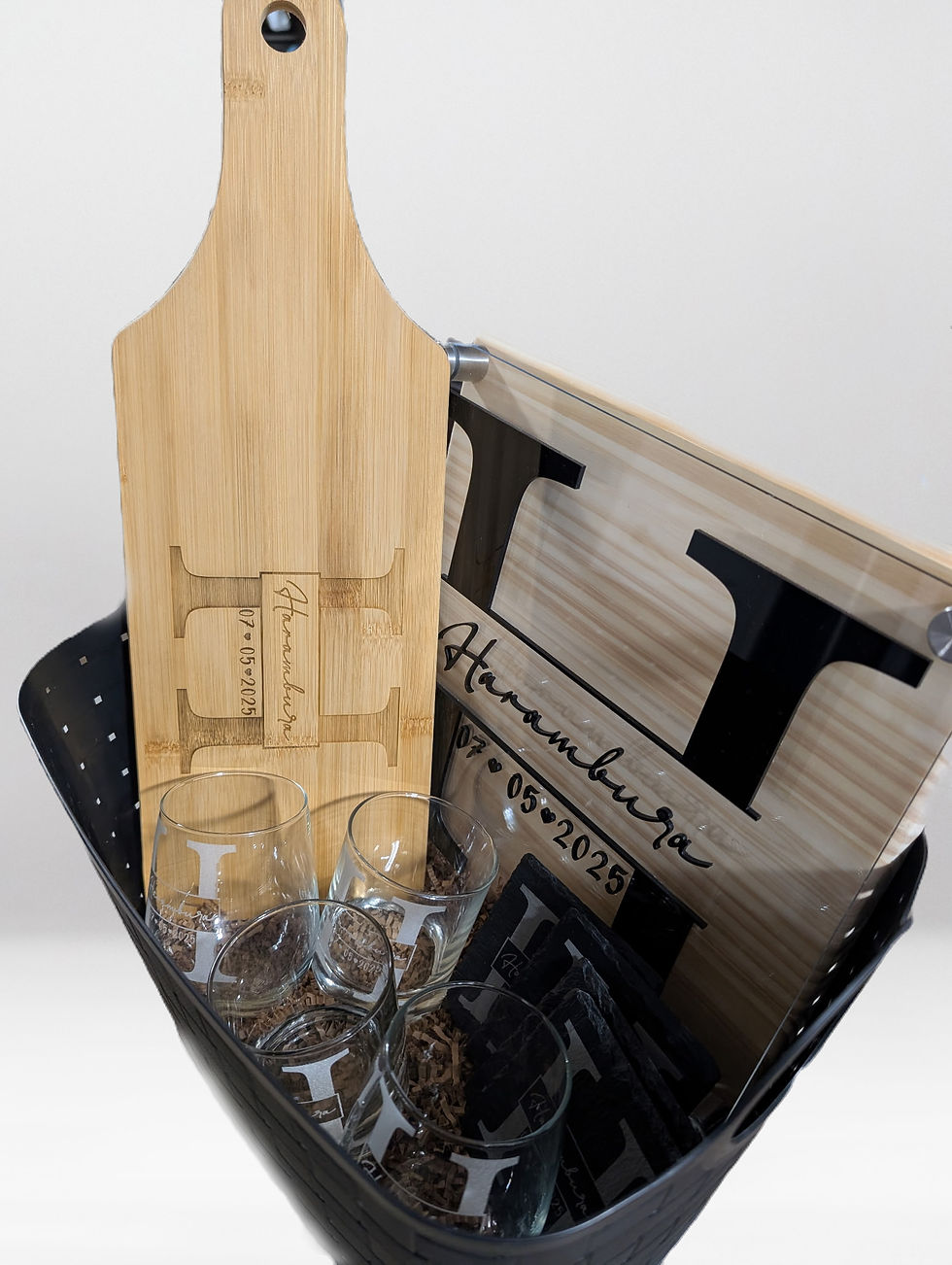 Thumbnail: Wedding Gift Package