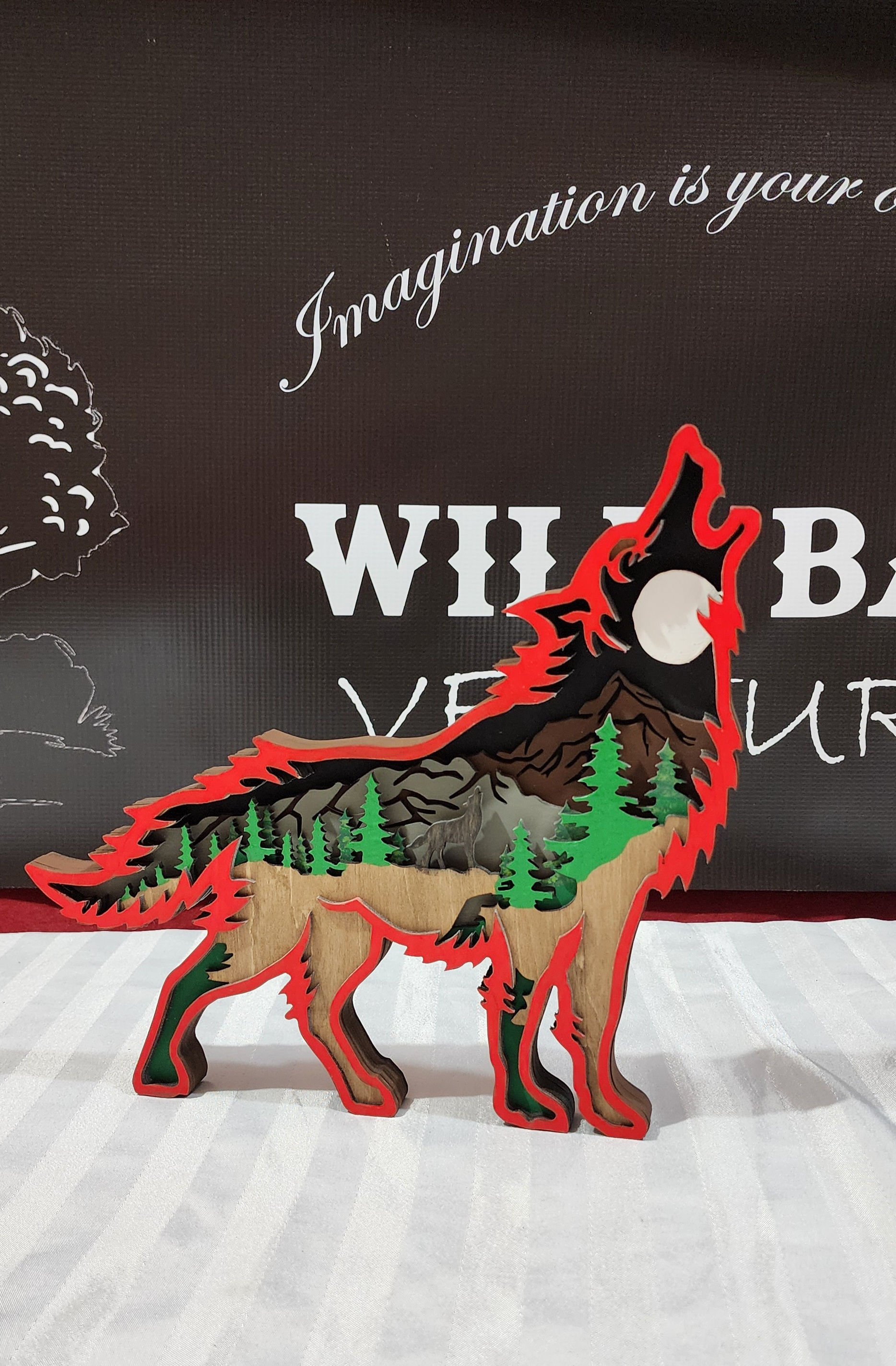 6 Layer Large Wolf approx. 11x9